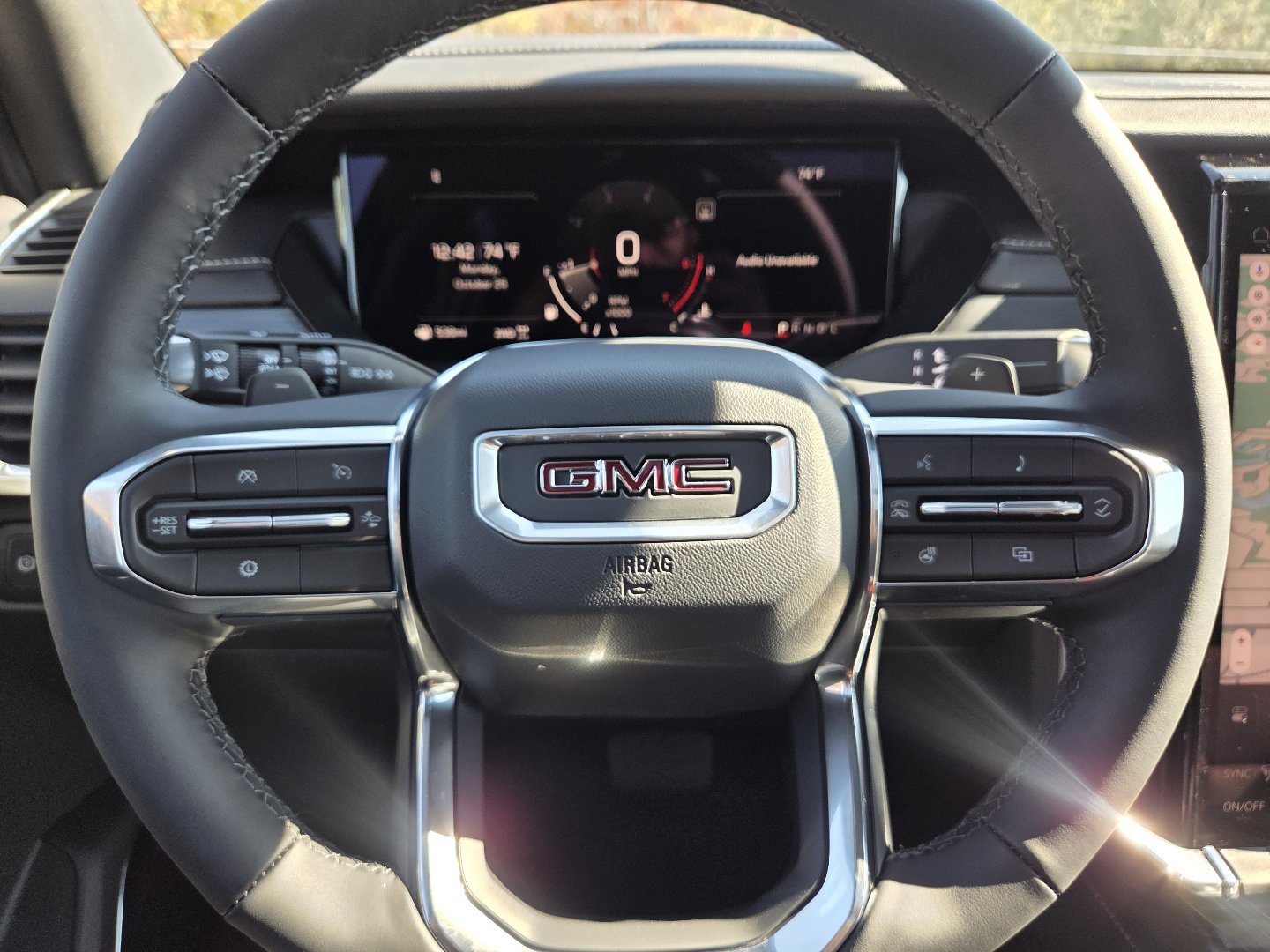 New 2027 GMC Acadia Elevation w/ Elevation Premium Package AWD/4WD image 30
