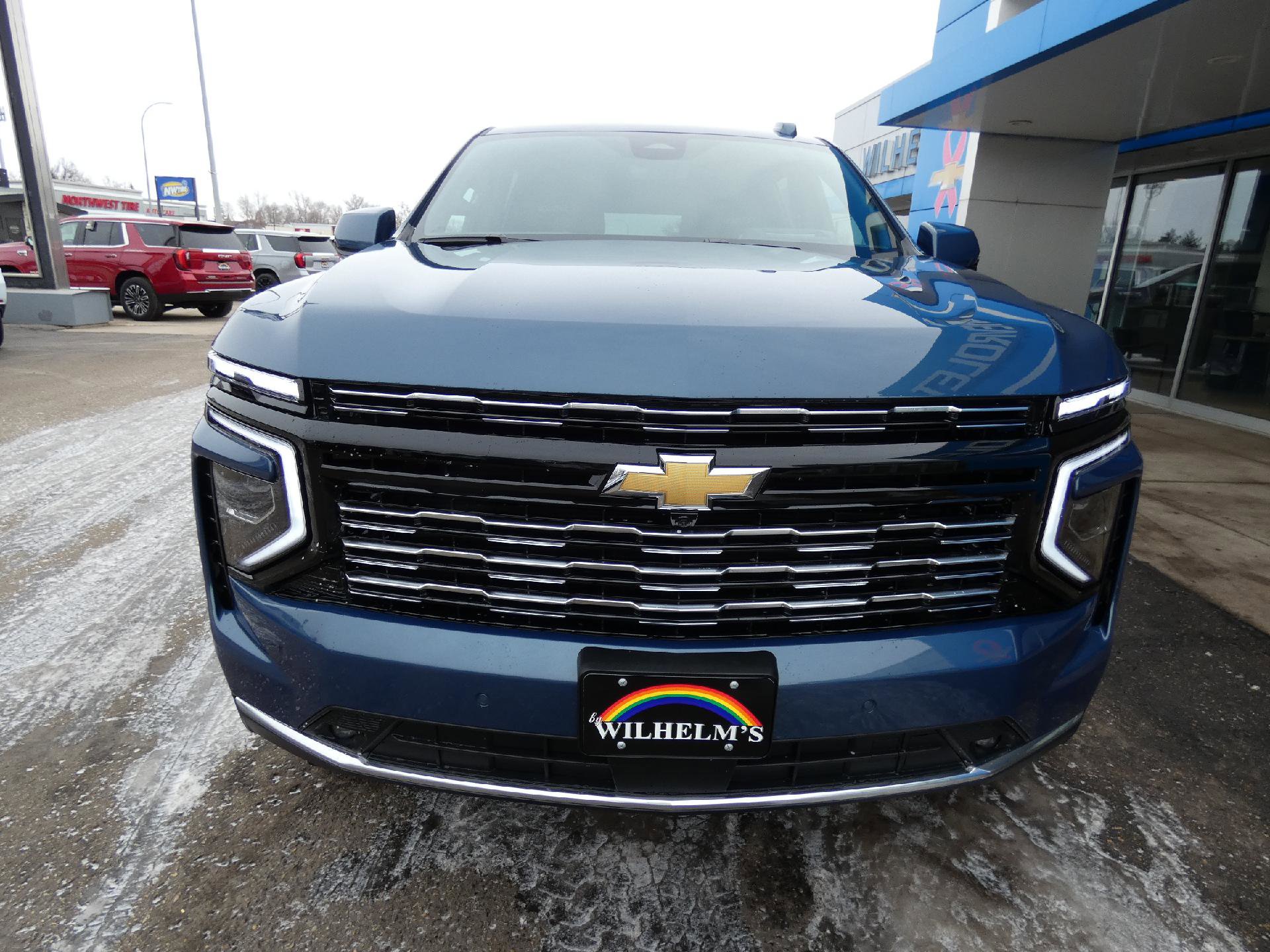New 2026 Chevrolet Suburban High Country image 5