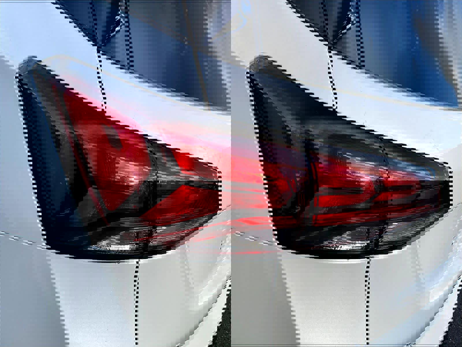 Used 2022 Chevrolet Equinox LT image 32