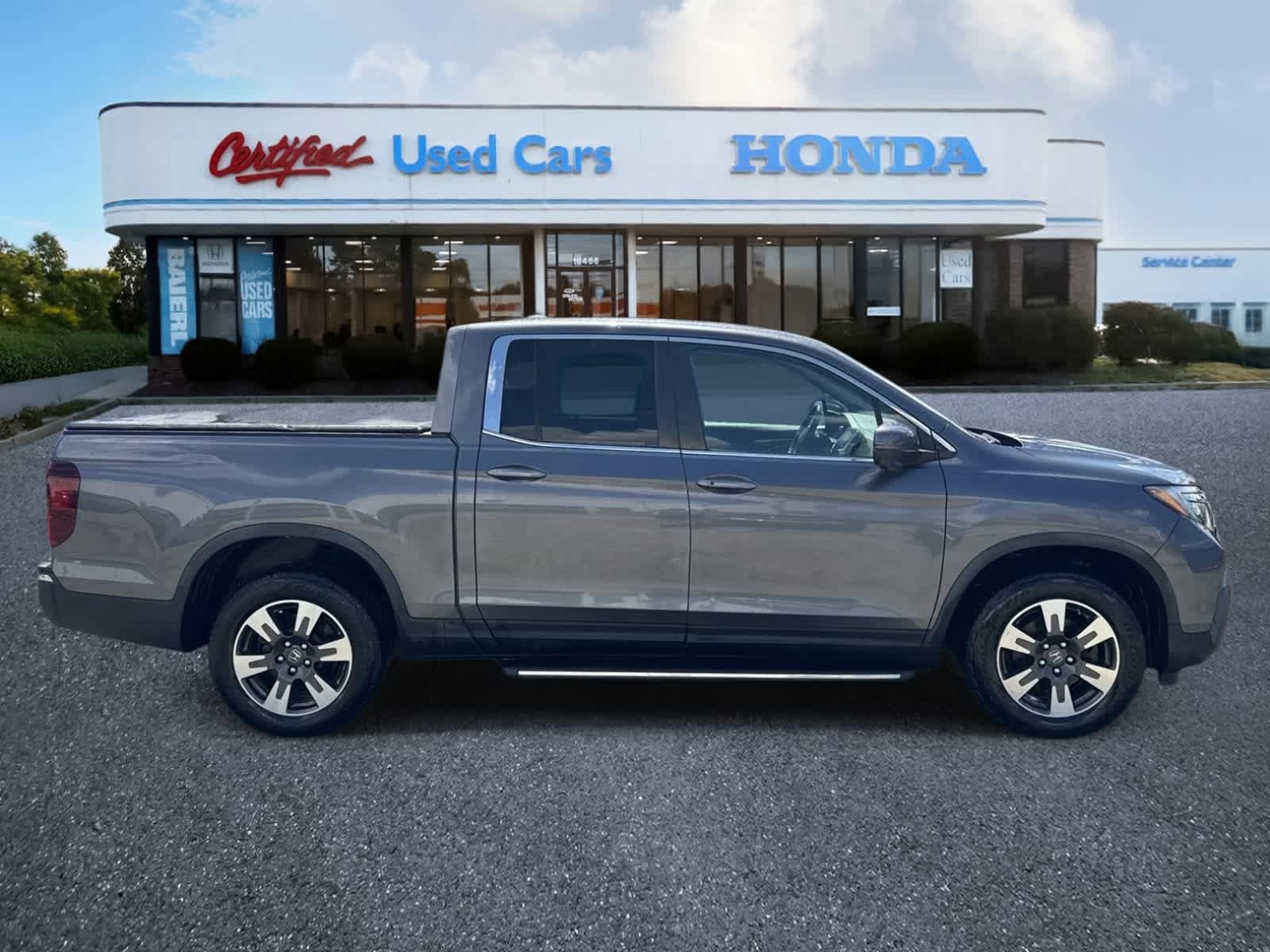 Used 2017 Honda Ridgeline RTL-T image 6
