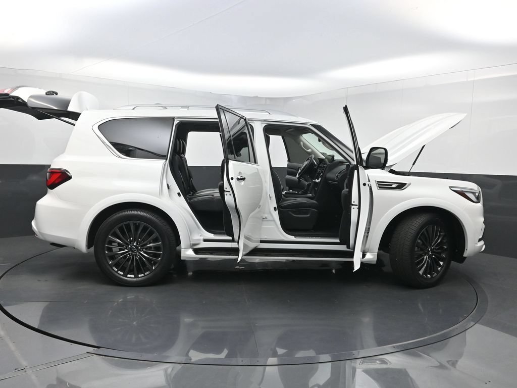 Used 2023 INFINITI QX80 Premium Select w/ Cargo Package AWD/4WD image 39