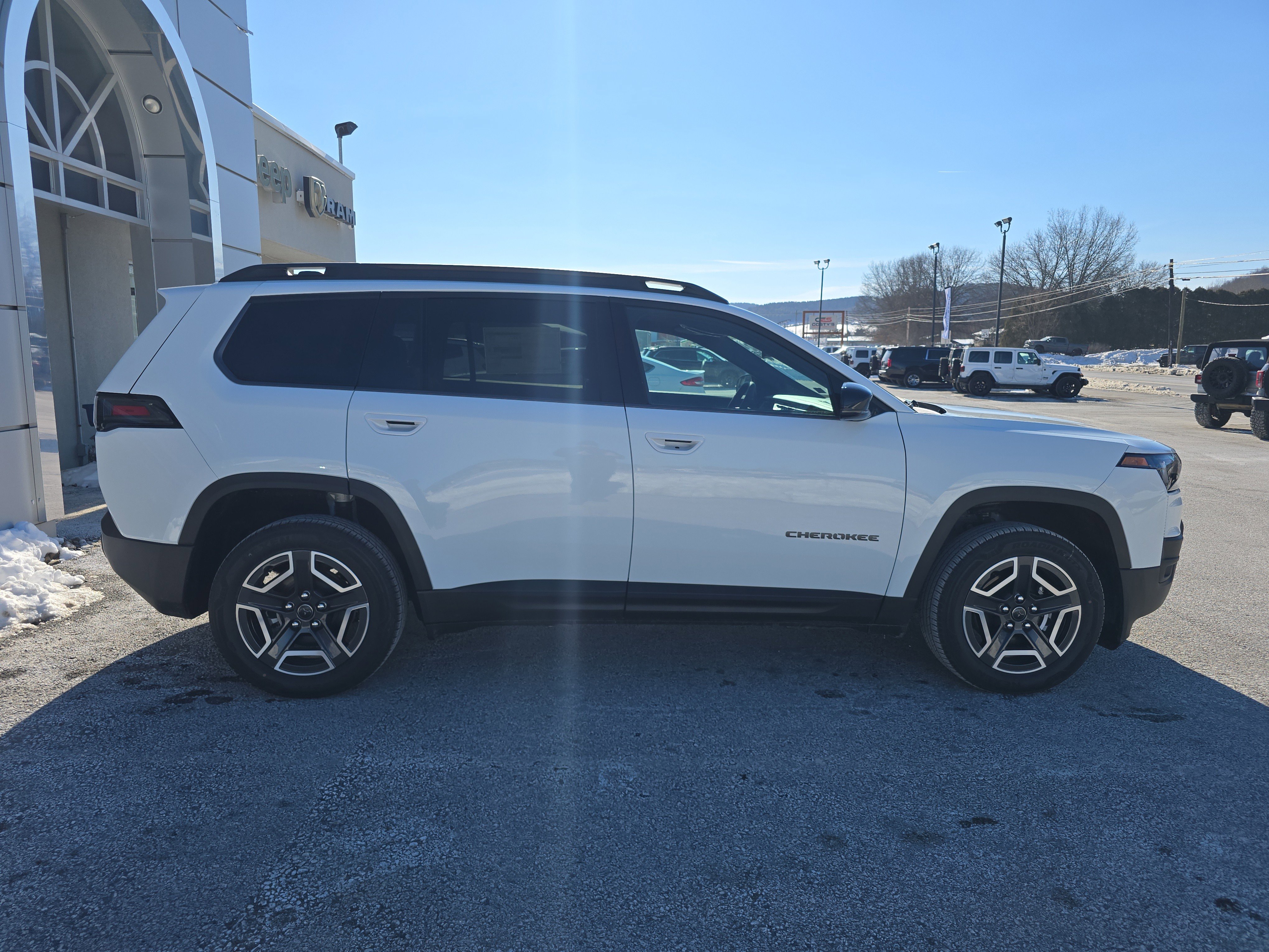 New 2026 Jeep Cherokee Limited image 2