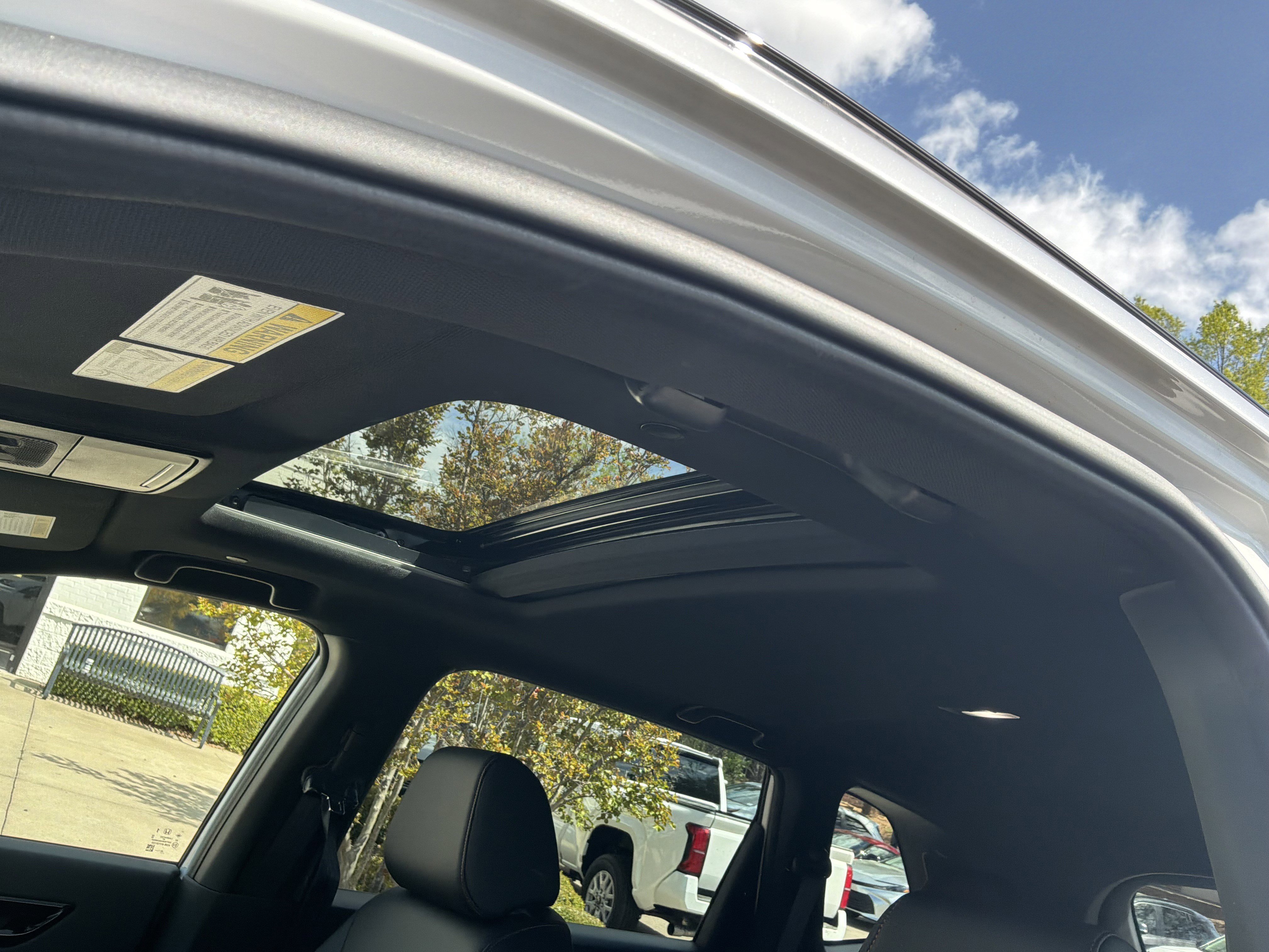 Used 2026 Honda CR-V Sport Touring image 28