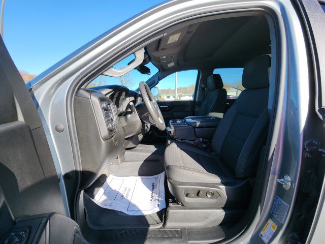 Used 2024 Chevrolet Silverado 2500 Custom w/ Custom Value Package image 31