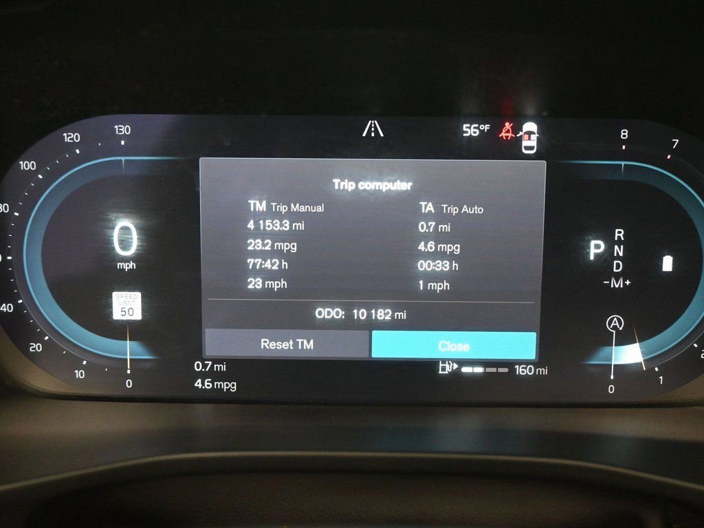 Used 2024 Volvo XC40 B5 Ultimate w/ Protection Package Premier AWD/4WD image 17