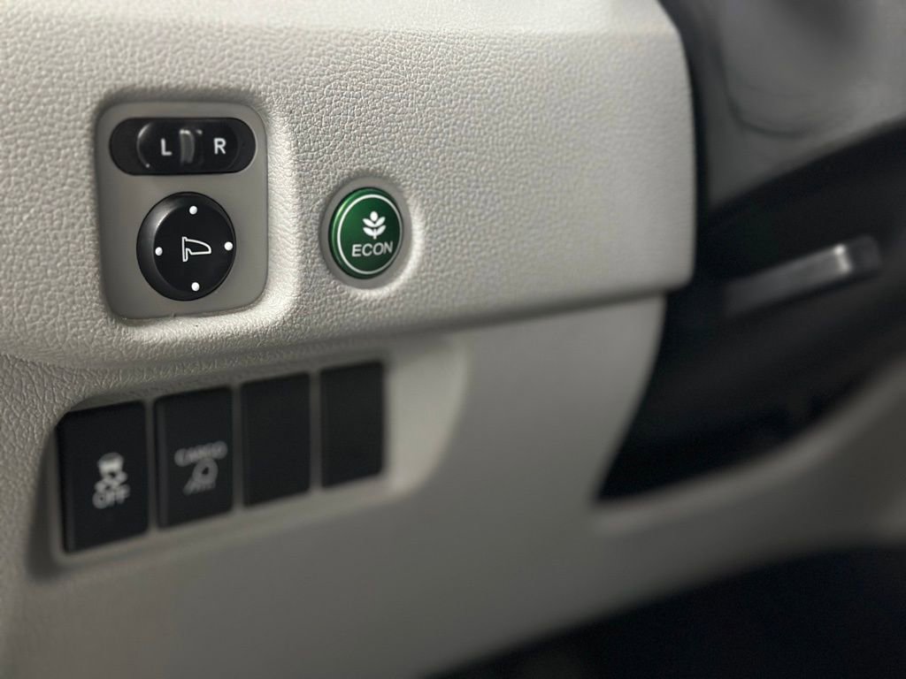 Used 2019 Honda Ridgeline RTL-T image 16