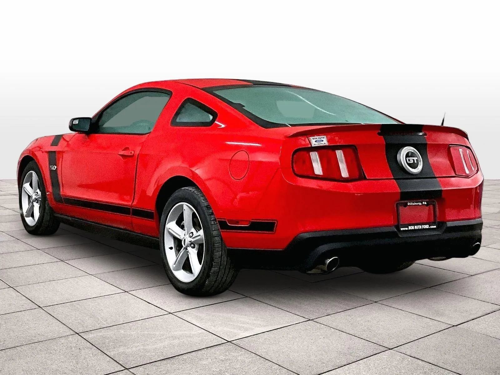 Used 2012 Ford Mustang GT Premium image 11