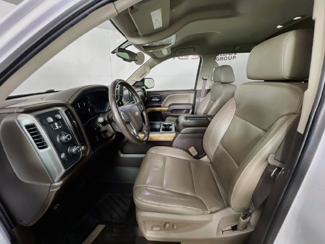Used 2018 Chevrolet Silverado 1500 LTZ w/ Sport Package AWD/4WD image 10