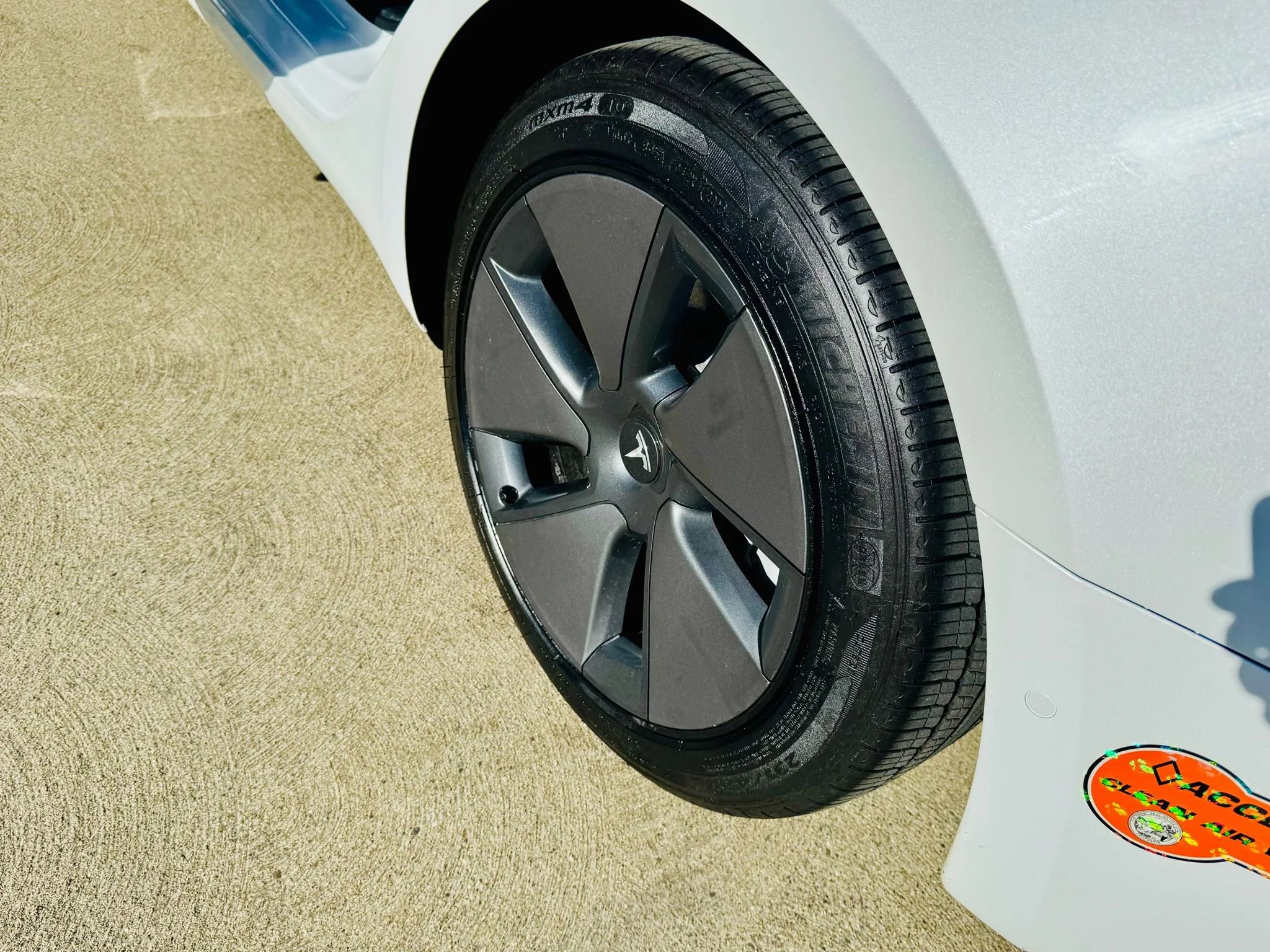 Used 2020 Tesla Model 3 image 23