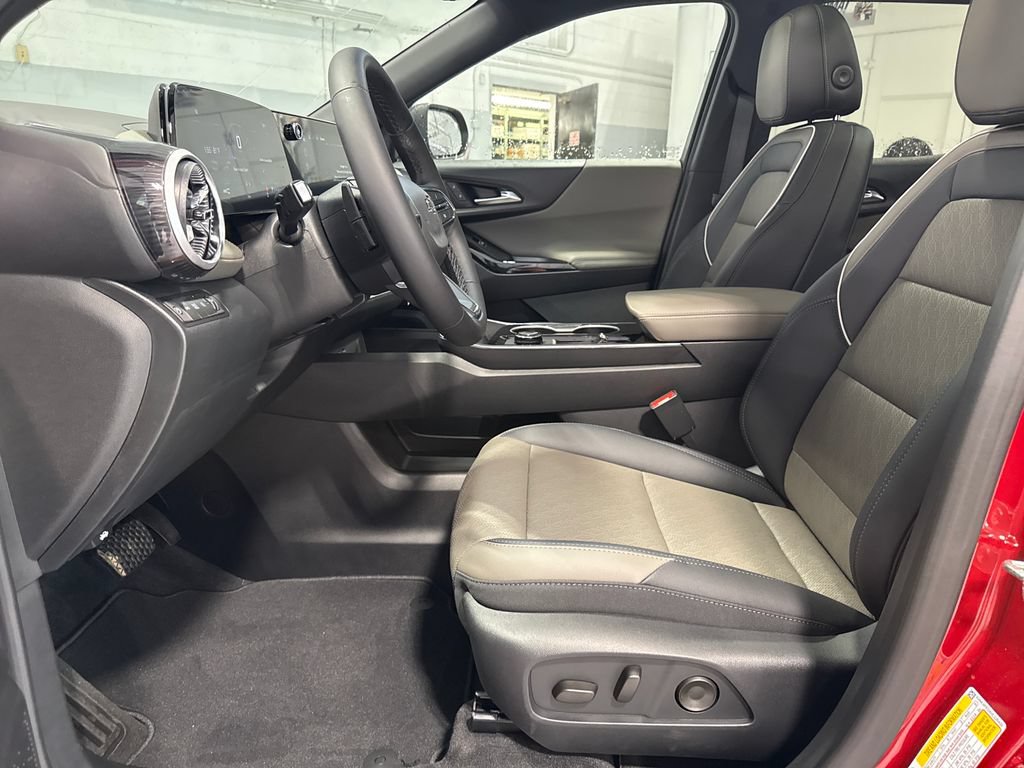New 2027 Chevrolet Equinox LT w/ Convenience Package II AWD/4WD image 30