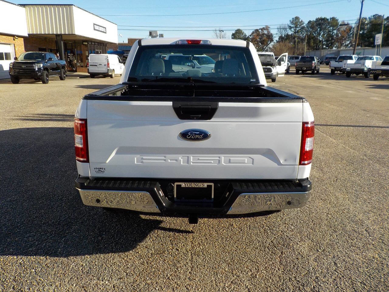Used 2018 Ford F150 XL w/ Equipment Group 101A Mid image 4