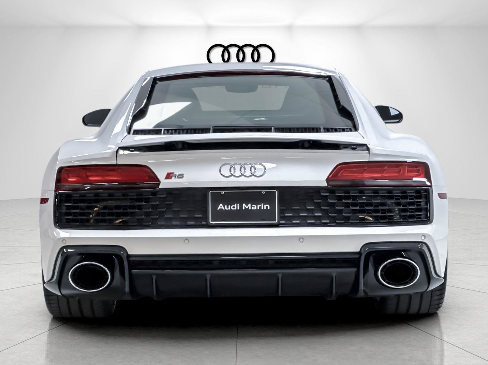 Used 2021 Audi R8 V10 RWD image 4