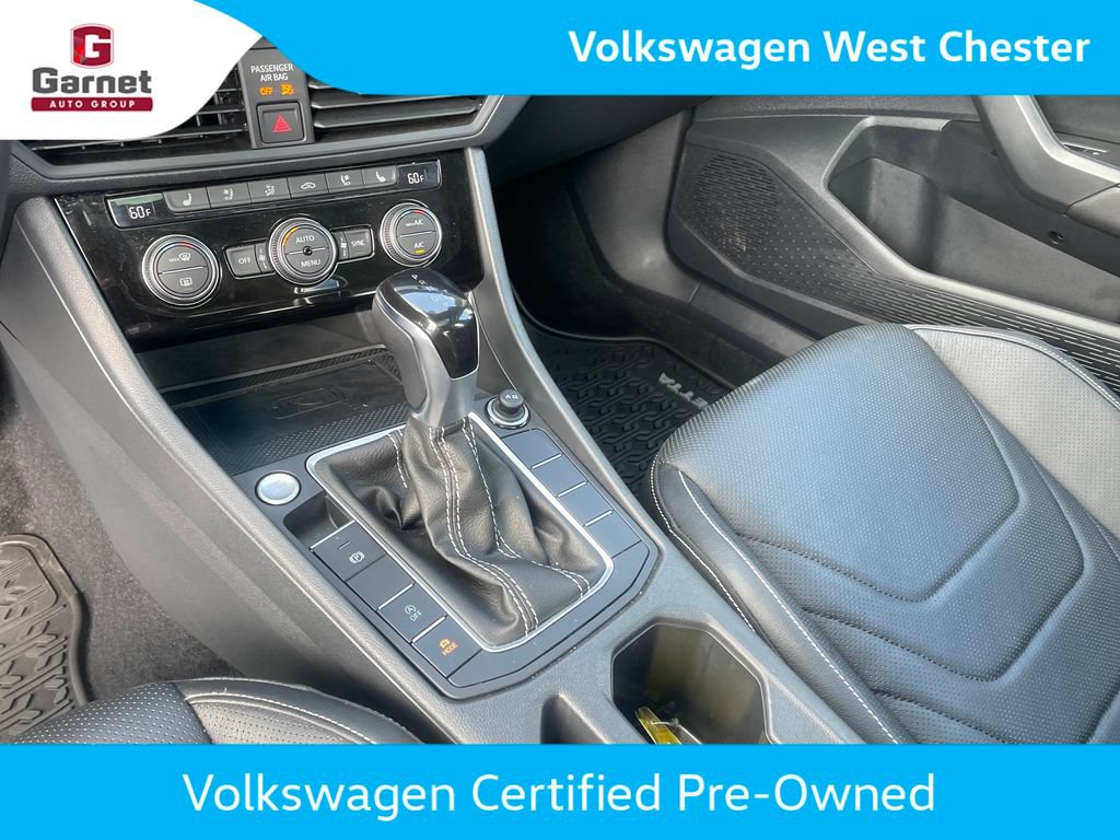 Certified 2024 Volkswagen Jetta SEL FWD image 21