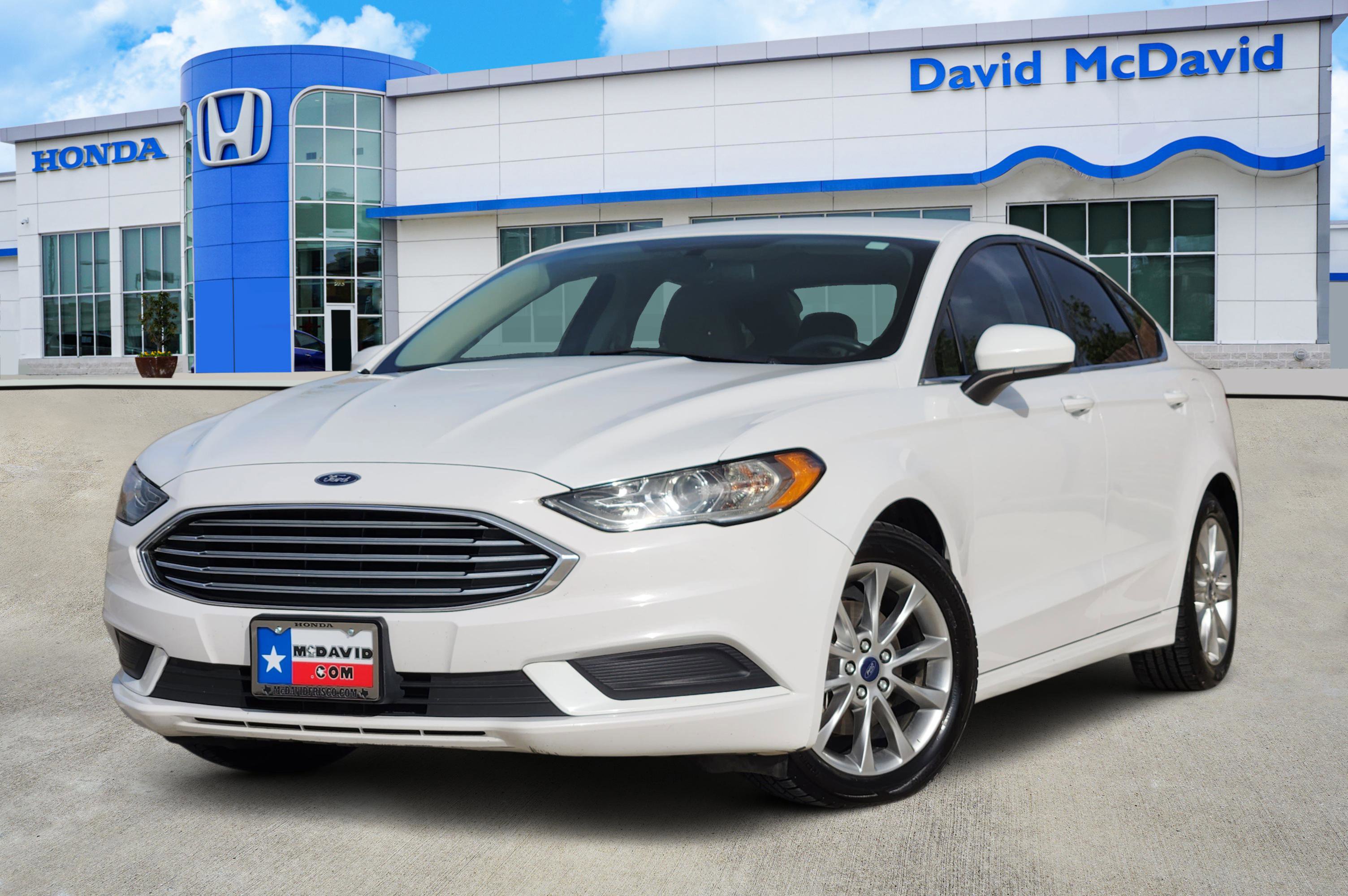 Used 2017 Ford Fusion SE w/ Fusion SE Technology Package