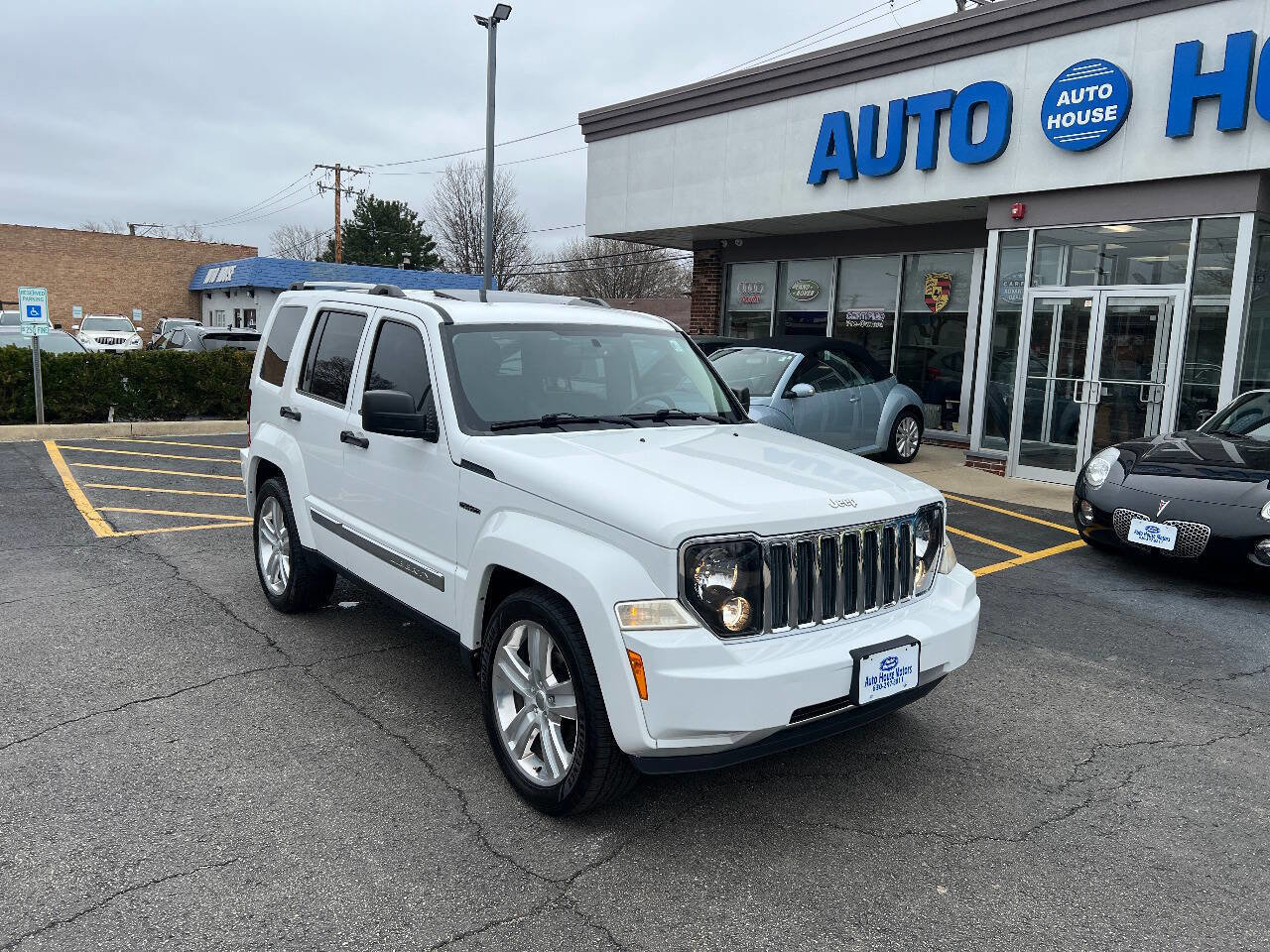 Used 2012 Jeep Liberty Limited Jet w/ Comfort/Convenience Group image 3