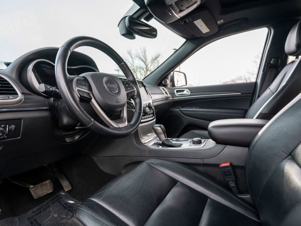 Used 2021 Jeep Grand Cherokee Limited image 6