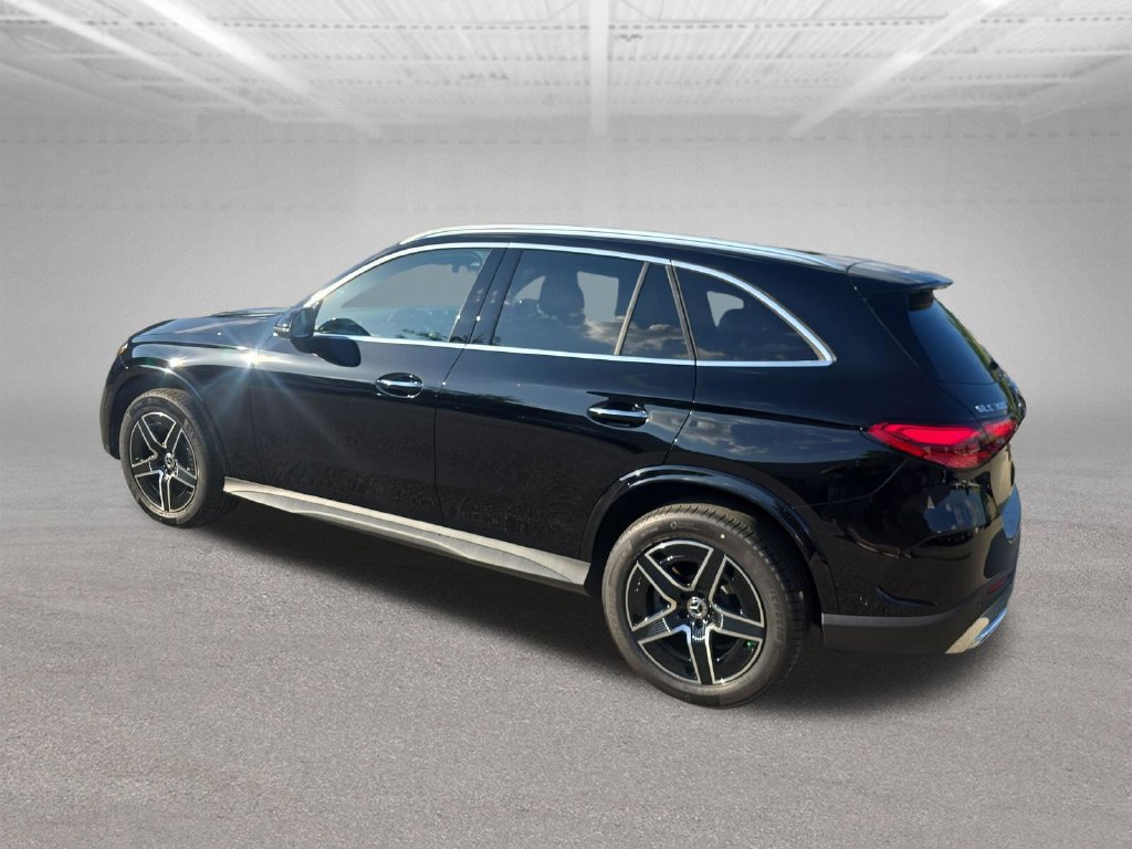 New 2026 Mercedes-Benz GLC 300 4MATIC image 3