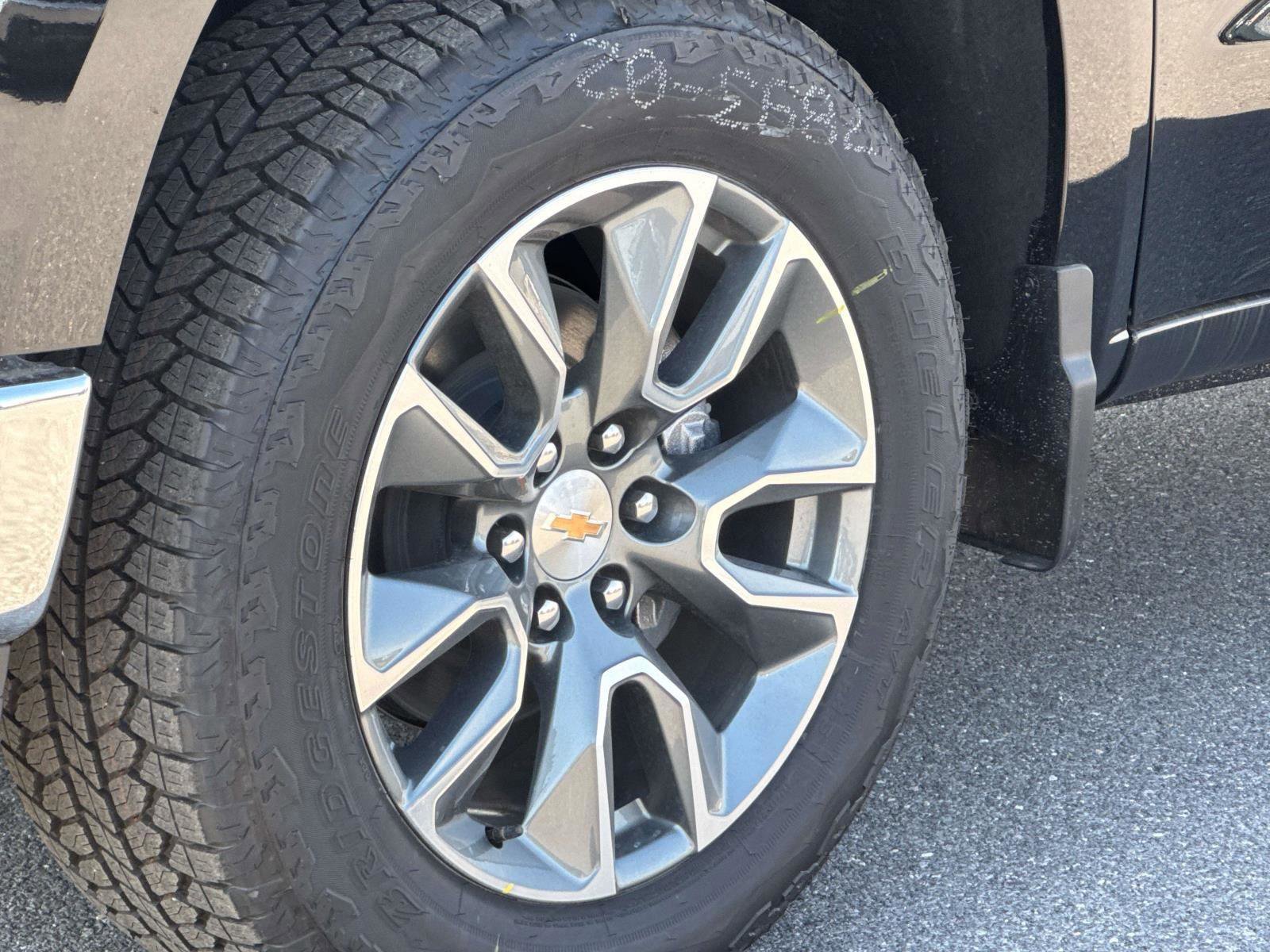 New 2026 Chevrolet Silverado 1500 LT w/ Convenience Package II image 17