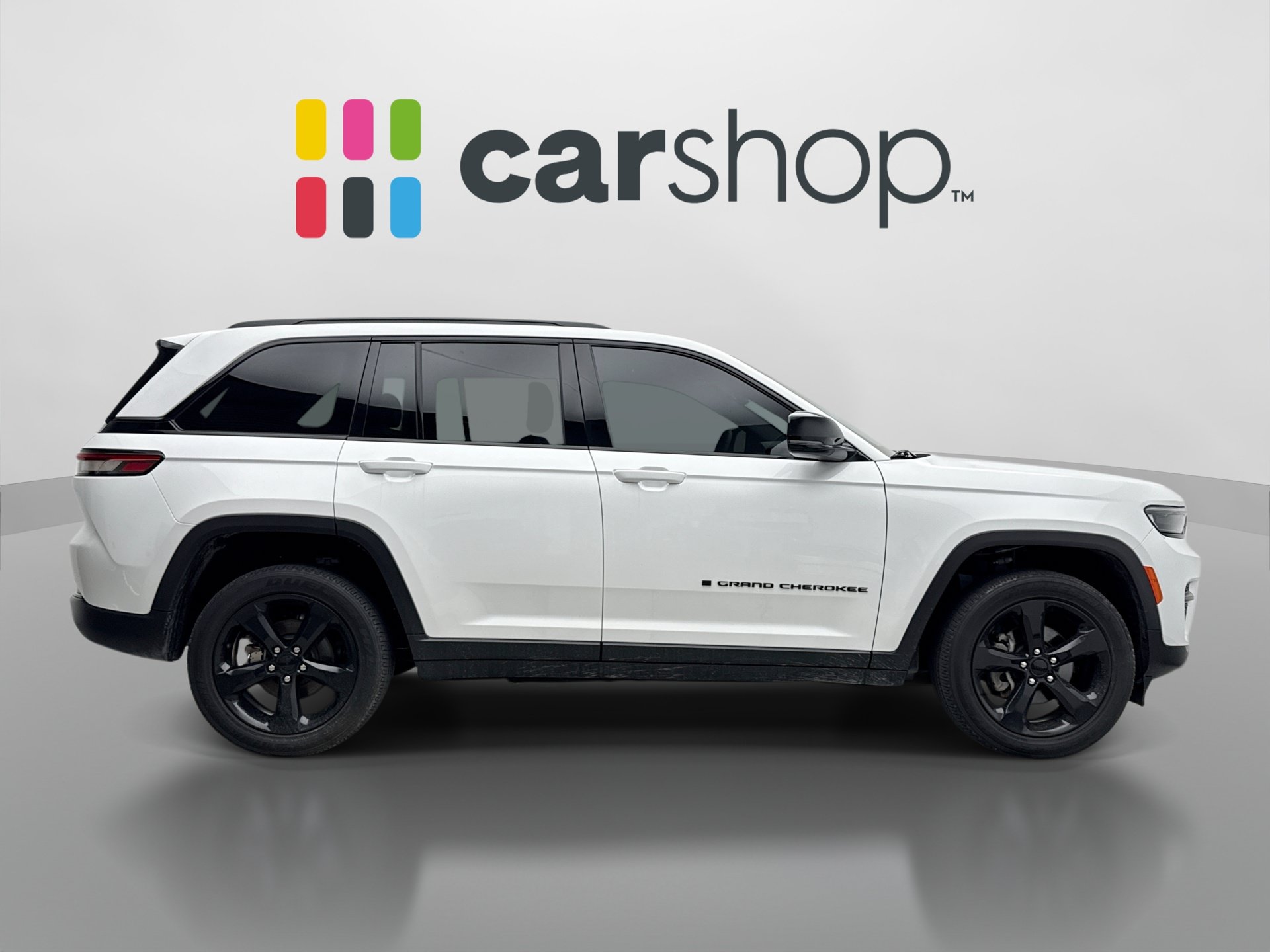 Used 2023 Jeep Grand Cherokee Altitude AWD/4WD image 6