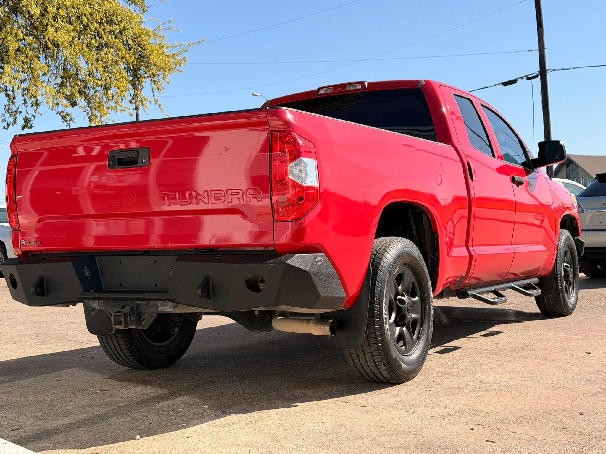 Used 2016 Toyota Tundra SR w/ Tow Package image 3