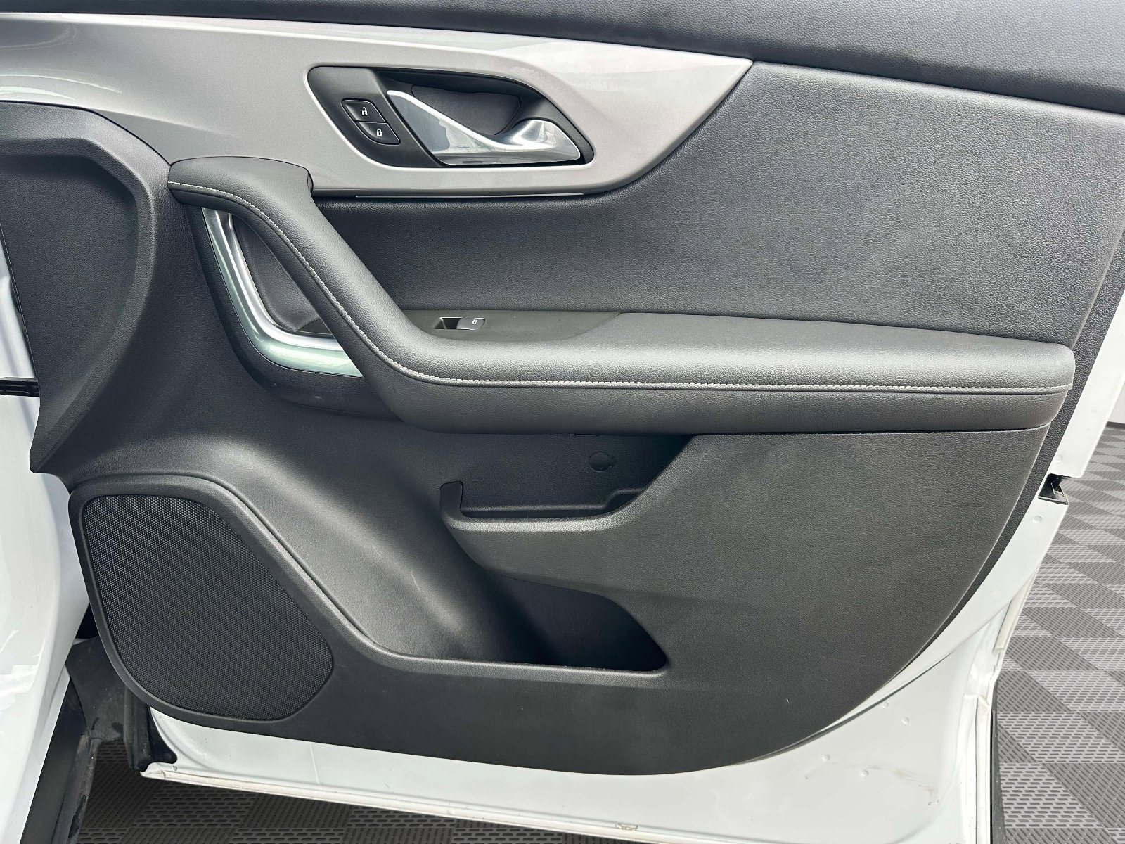 Certified 2025 Chevrolet Blazer LT image 26