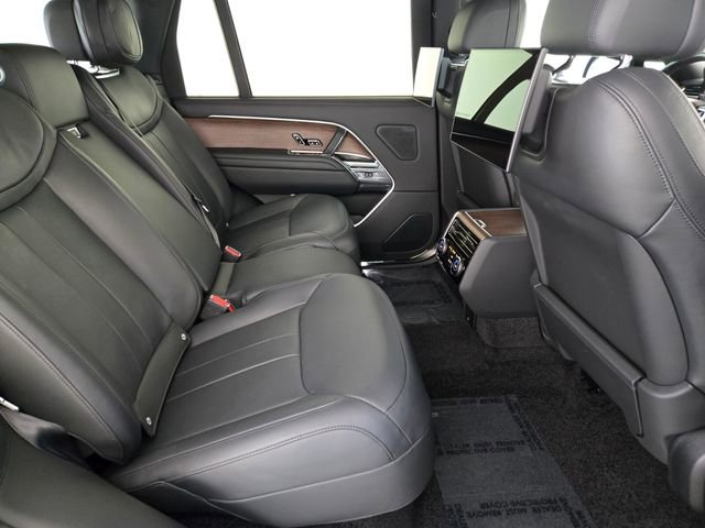 Certified 2023 Land Rover Range Rover Long Wheelbase Autobiography AWD/4WD image 18