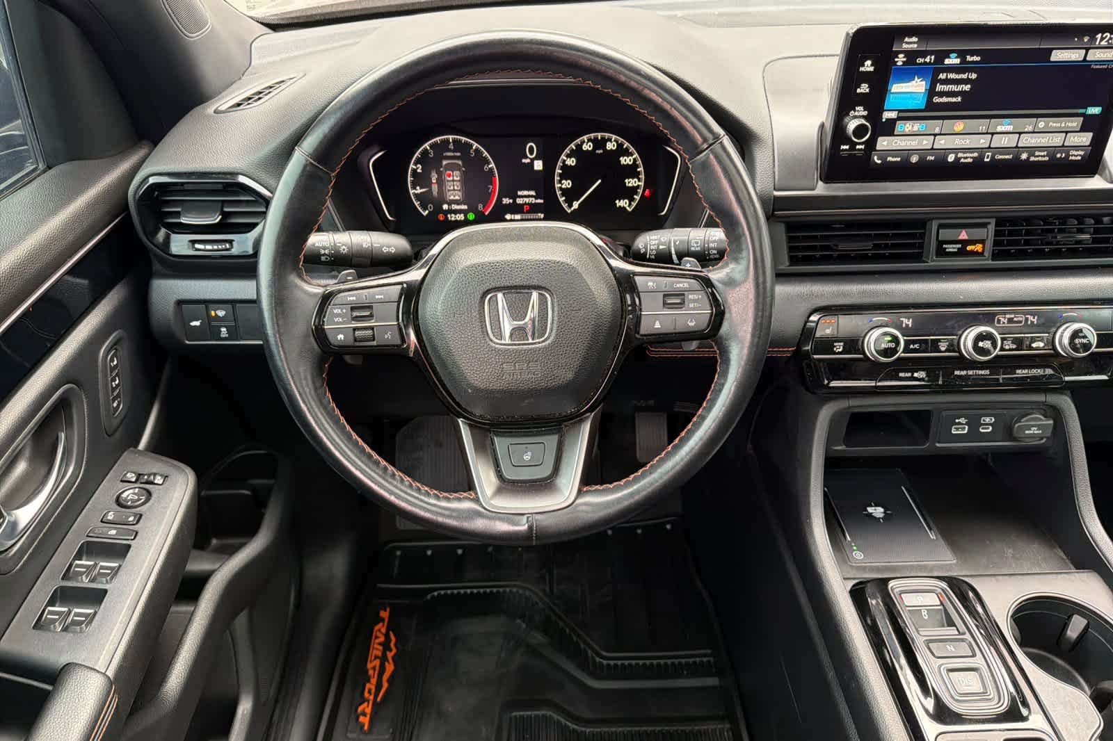 Certified 2024 Honda Pilot TrailSport image 16