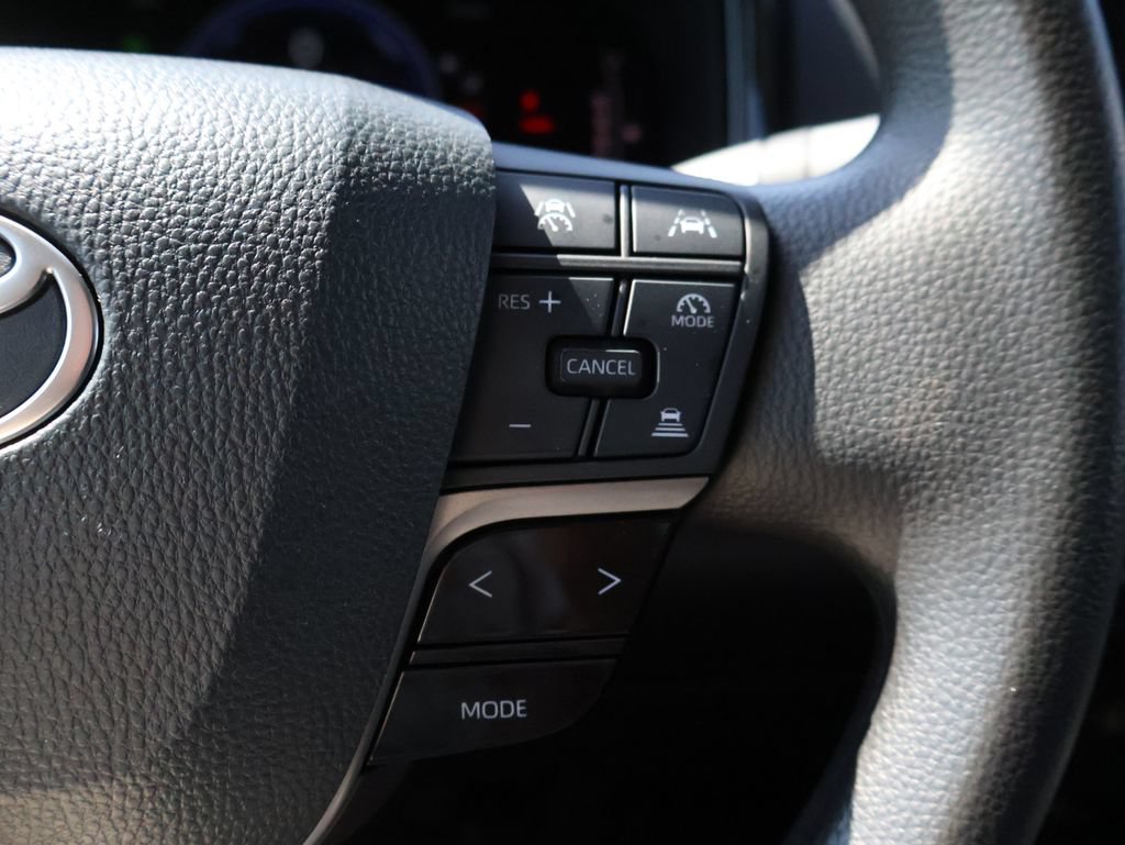 Used 2025 Toyota Camry LE FWD image 26