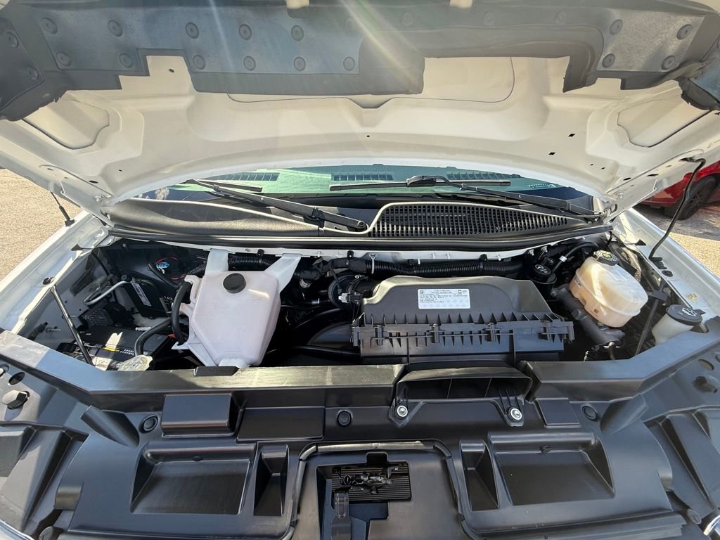 Used 2024 Chevrolet Express 2500 w/ Driver Convenience Package image 12