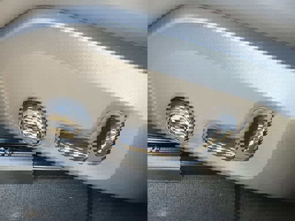 New 2026 Volvo XC60 B5 Plus w/ Protection Package Premier image 16