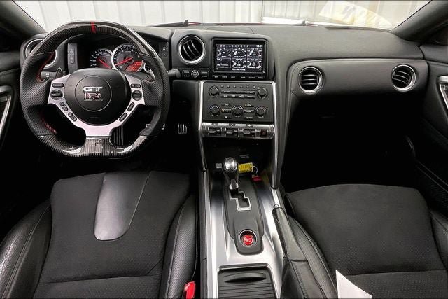 Used 2010 Nissan GT-R Premium AWD/4WD image 14