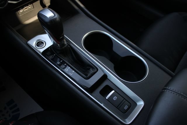 Used 2019 Nissan Altima 2.5 SV AWD/4WD image 17