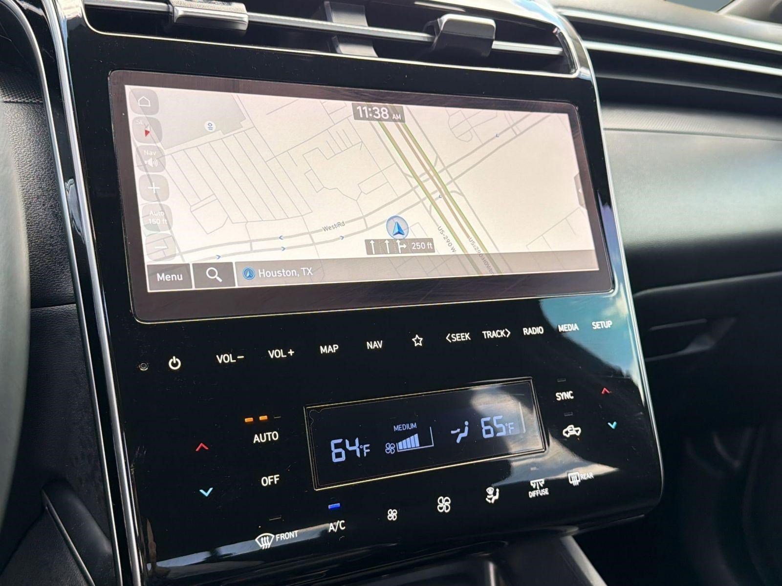Used 2024 Hyundai Santa Cruz SEL w/ Activity Package FWD image 23