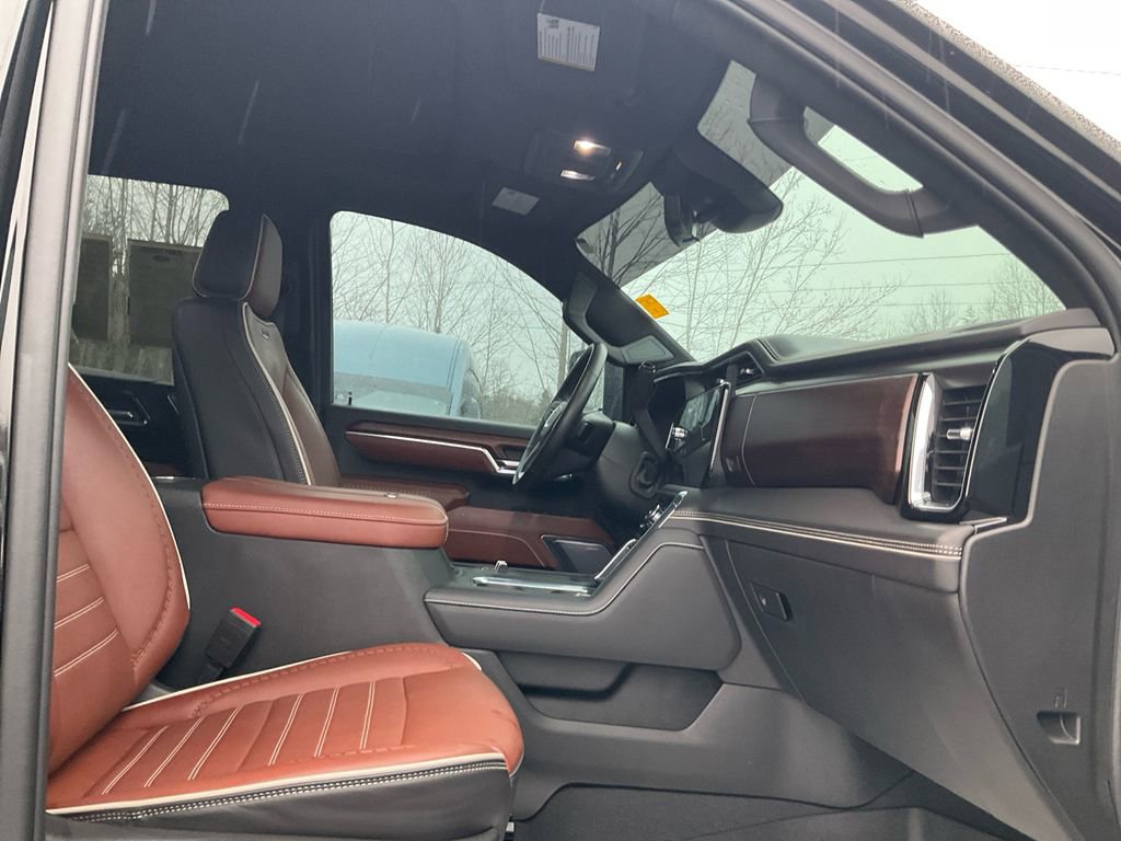 Used 2024 GMC Sierra 2500 Denali Ultimate image 12