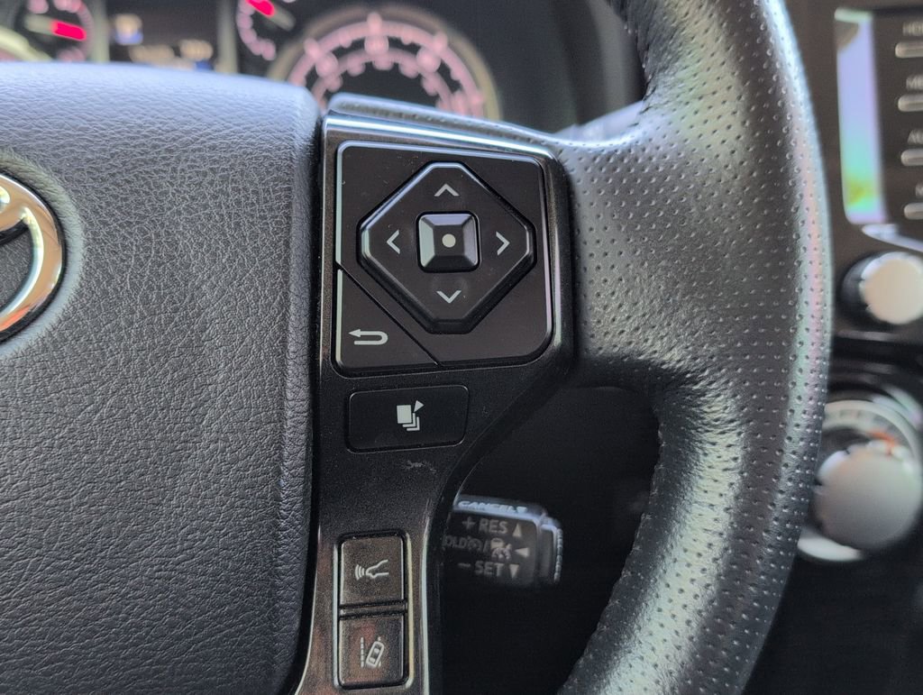 Used 2023 Toyota 4Runner TRD Off-Road Premium w/ Moonroof Package AWD/4WD image 14