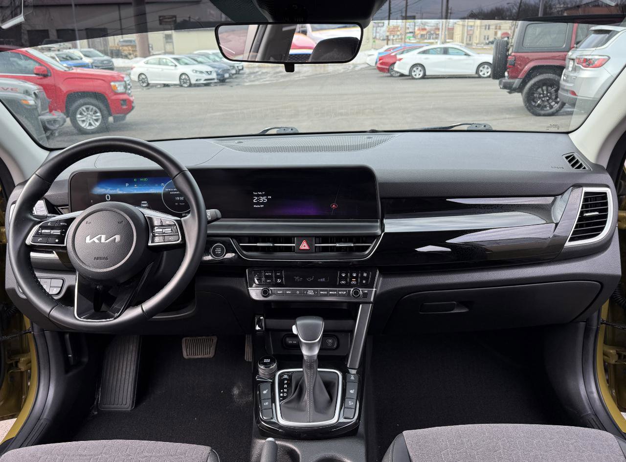 Used 2024 Kia Seltos S image 27