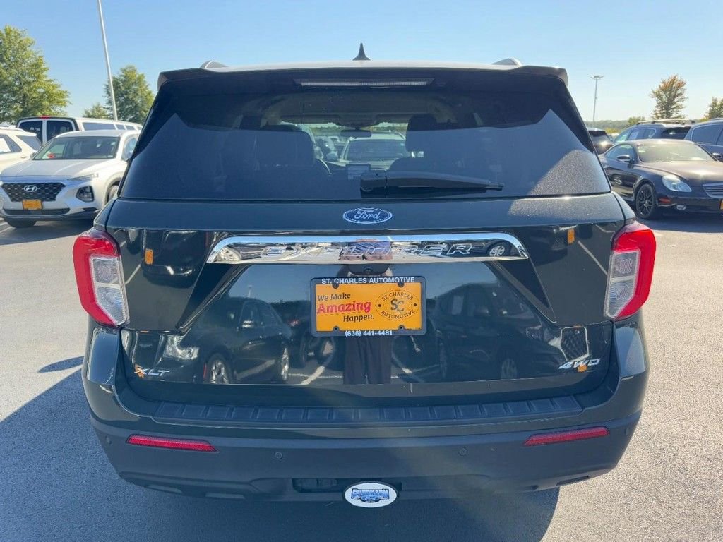 Used 2023 Ford Explorer XLT w/ Class IV Trailer Tow Package image 4