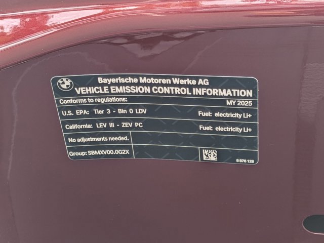 Used 2025 BMW i7 xDrive60 AWD/4WD image 28