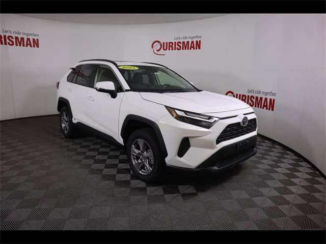 Used 2025 Toyota RAV4 XLE w/ Convenience Package image 15