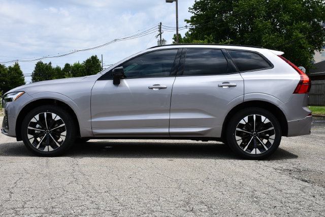 New 2026 Volvo XC60 B5 Plus w/ Protection Package Premier AWD/4WD image 3