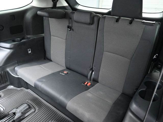 Used 2023 Toyota Highlander L image 26