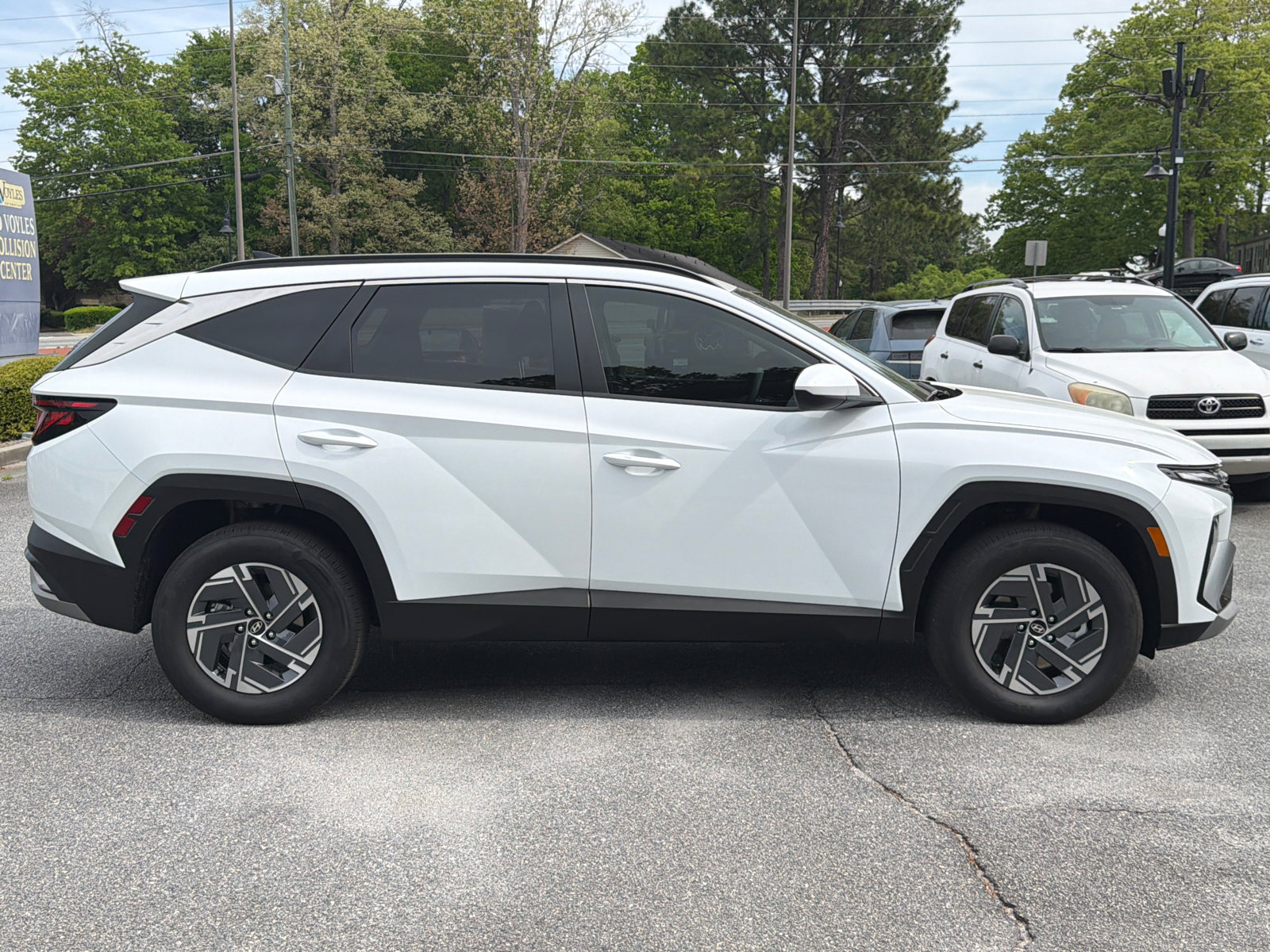 Used 2025 Hyundai Tucson Blue AWD/4WD image 4
