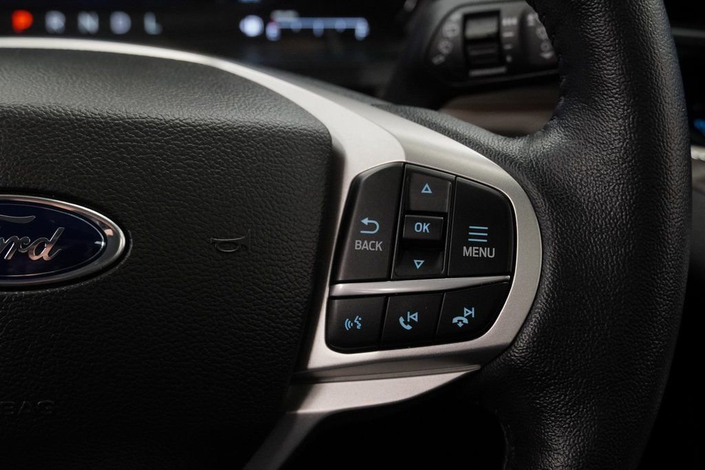 Used 2022 Ford Explorer Limited w/ Hybrid Equipment Group 310A image 38