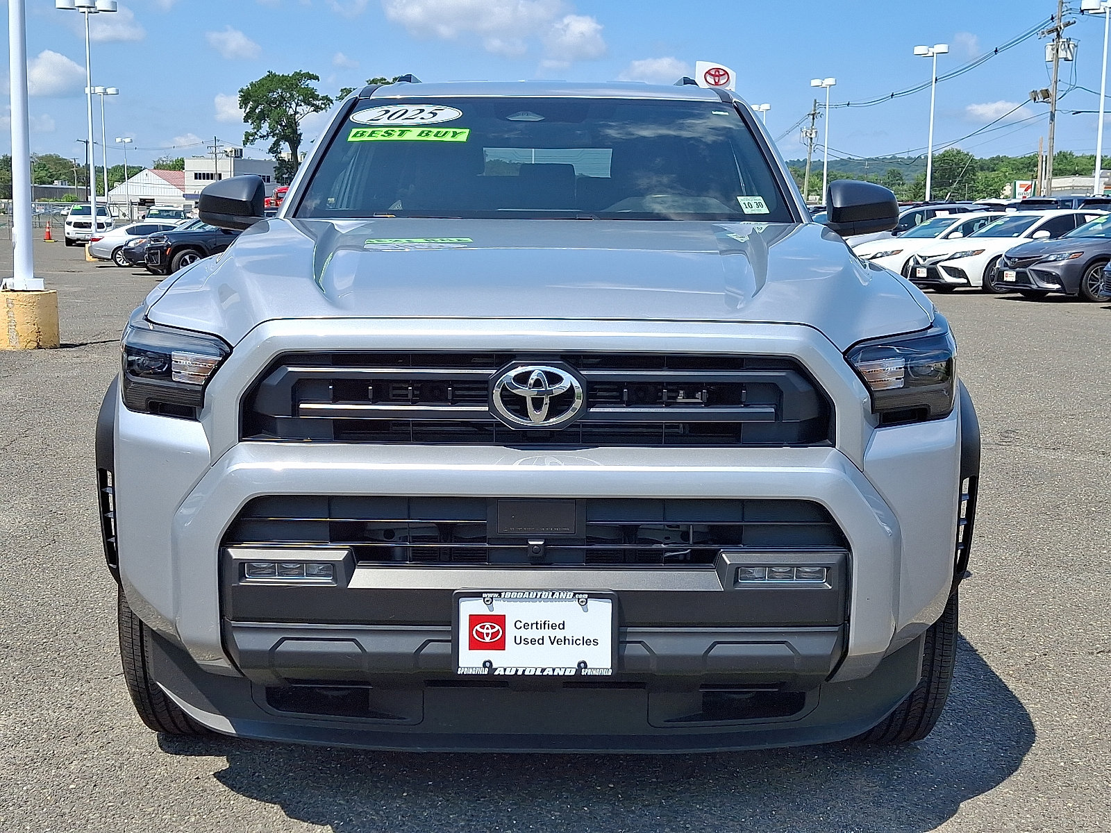 Certified 2025 Toyota 4Runner SR5 AWD/4WD image 2