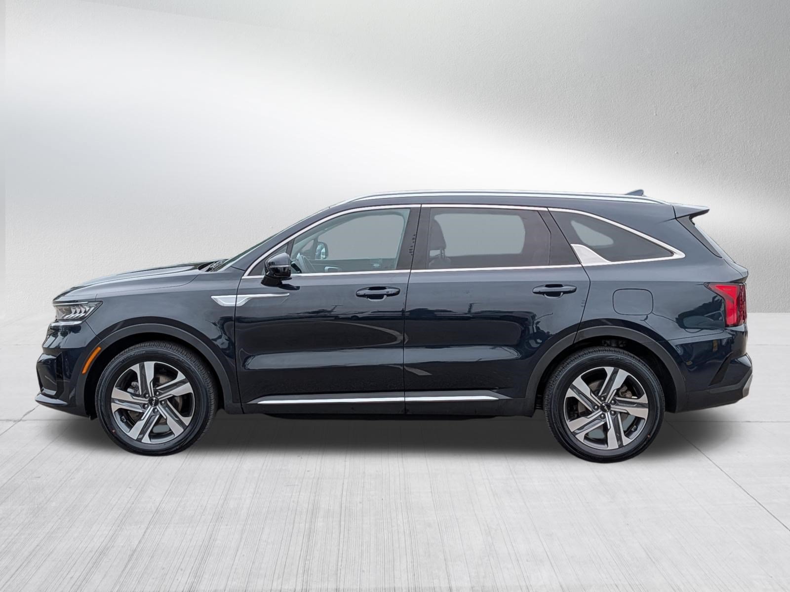 Used 2023 Kia Sorento EX AWD/4WD image 4