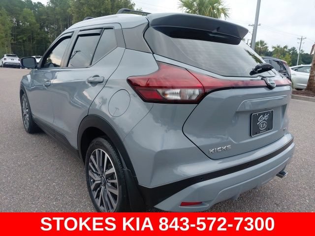 Used 2023 Nissan Kicks SV w/ Interior Electronics Package FWD image 7