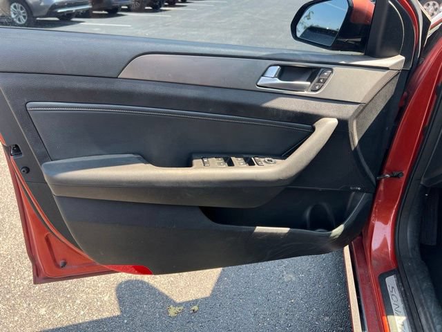 Used 2015 Hyundai Sonata Limited 2.0T FWD image 26