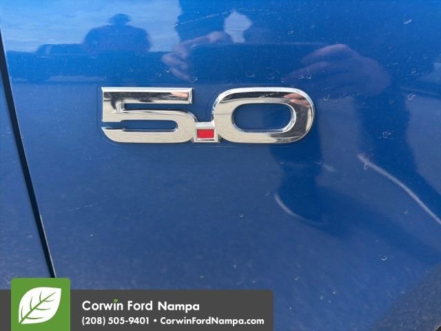 Used 2017 Ford Mustang GT Premium w/ GT Performance Package RWD image 9