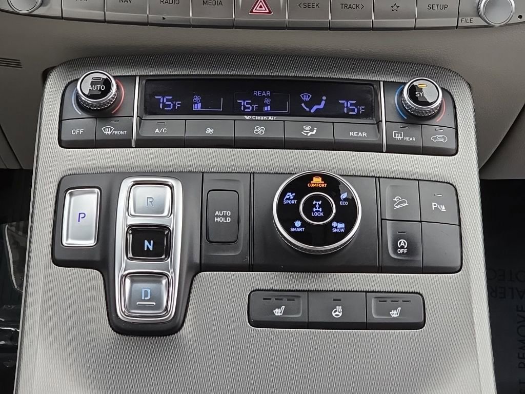 Used 2021 Hyundai Palisade SEL w/ Premium Package image 23