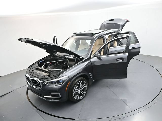 Used 2022 BMW X5 xDrive40i w/ Executive Package AWD/4WD image 50
